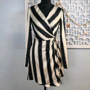 H&M Womens Black Cream Striped Long Sleeve Wrap Mini Dress Size XS V-Neck Tie